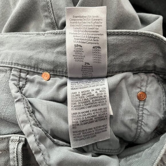 MOTHER DENIM JEANS GRAY 27 THE WEEKENDER FRAY CHALK IT UP FLARE BOOT LEG RAW HEM - Picture 7 of 8